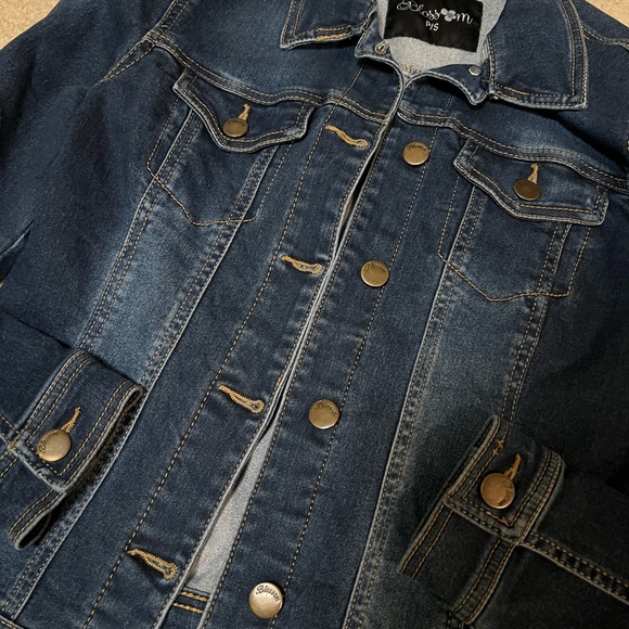 Super soft like Jean jacket - Picture 2 of 5